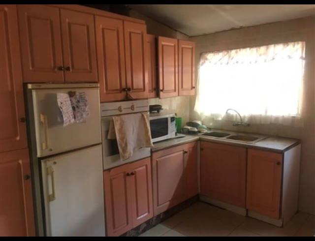 3 BEDROOM HOUSE FOR SALE IN JABAVU